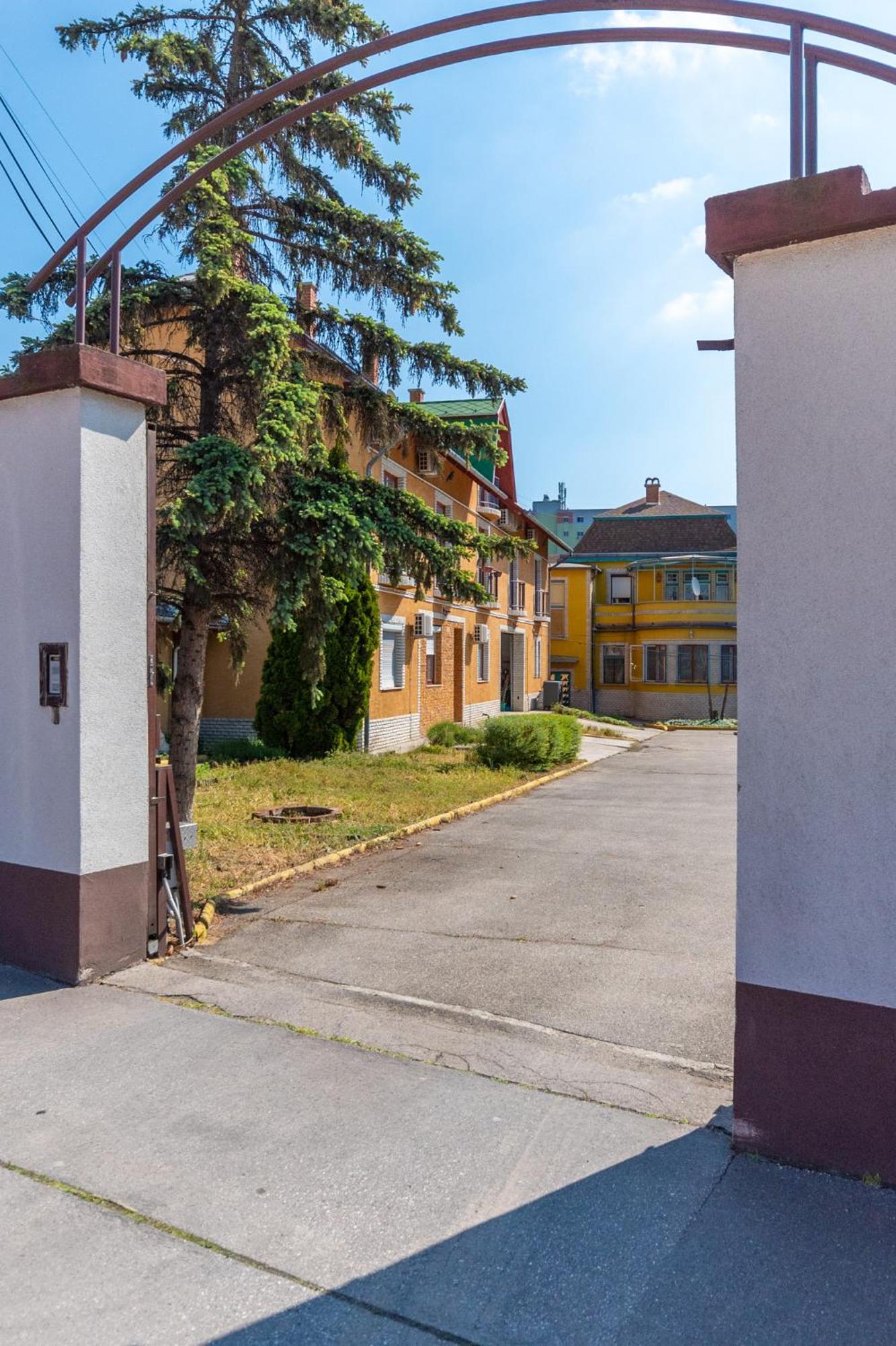 R Apartments Budapest Ngoại thất bức ảnh